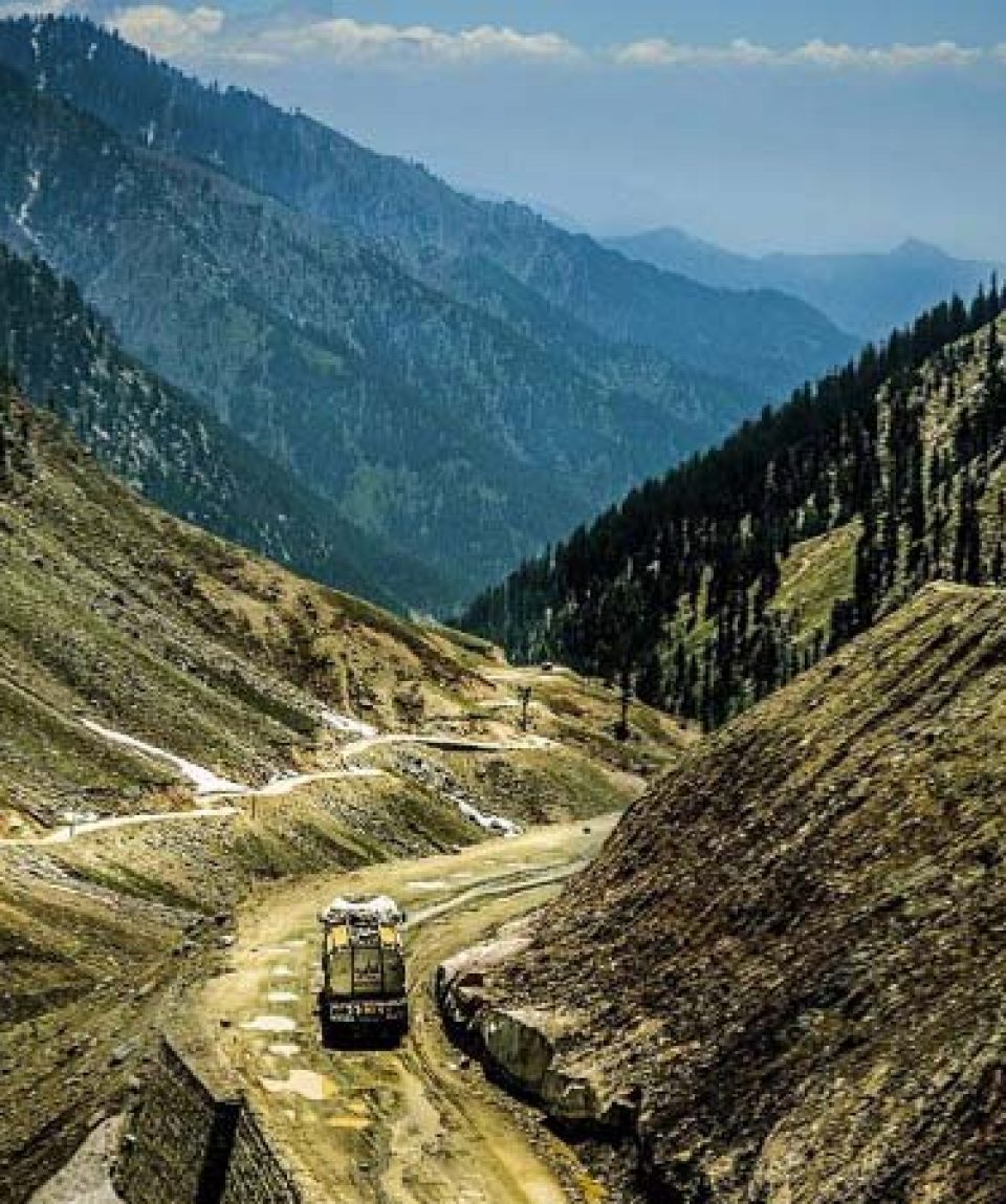 Lowari_Pass_top